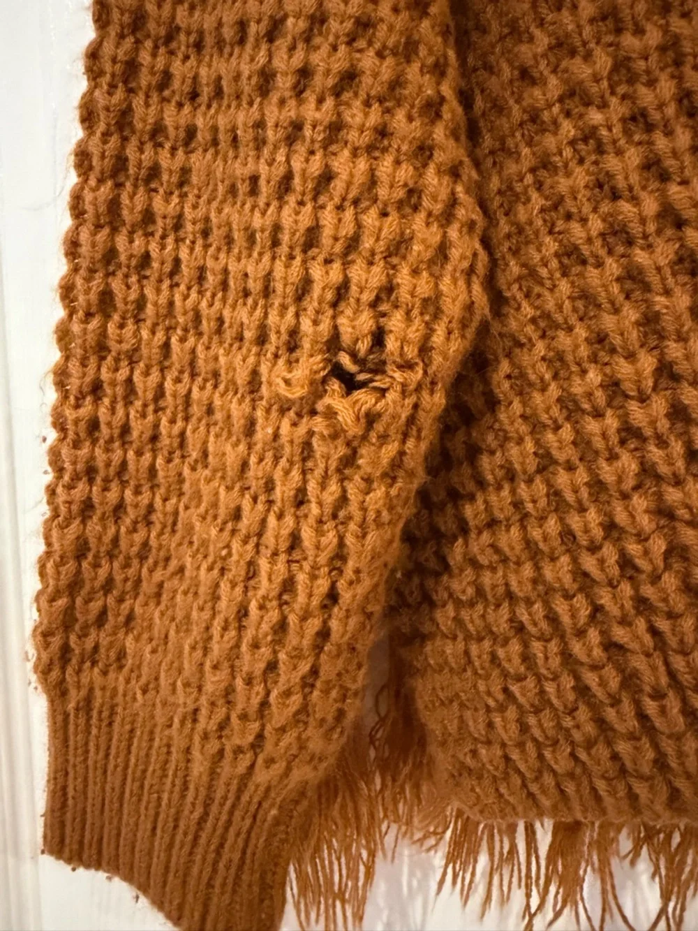 Flawed Anthropologie Moon River Burnt Orange Cropped Sweater Fringe Hem Size S